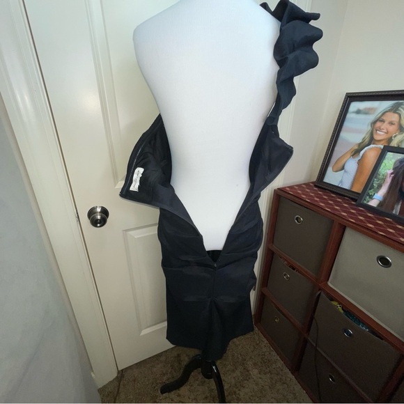 Betsey & Adam Black One Shoulder Cocktail Midi Dress Sz 2 - Picture 13 of 17